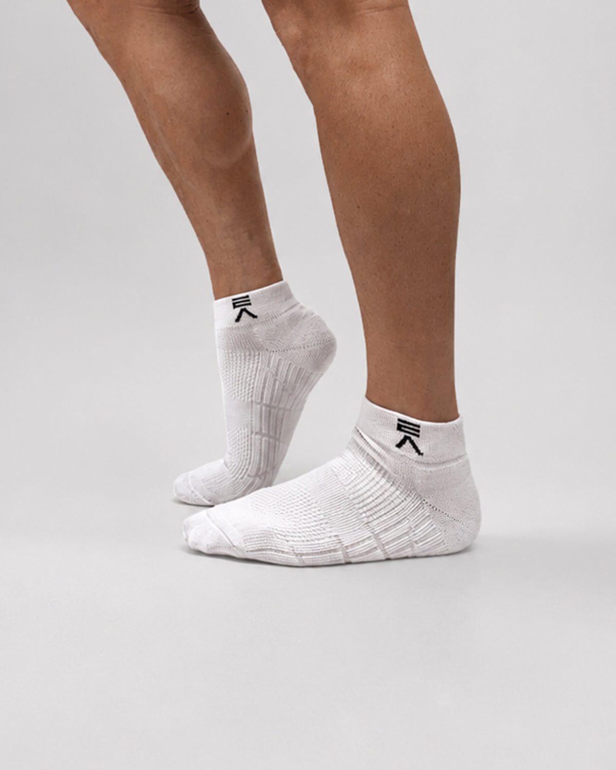 Sprint Low Socks (comes in pairs)